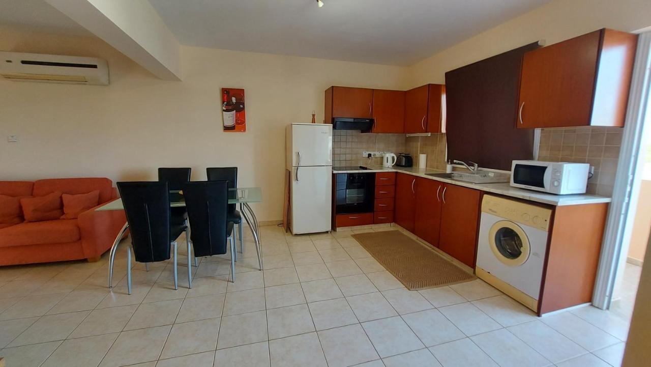 Lome Nissi Golden Апартаменты *