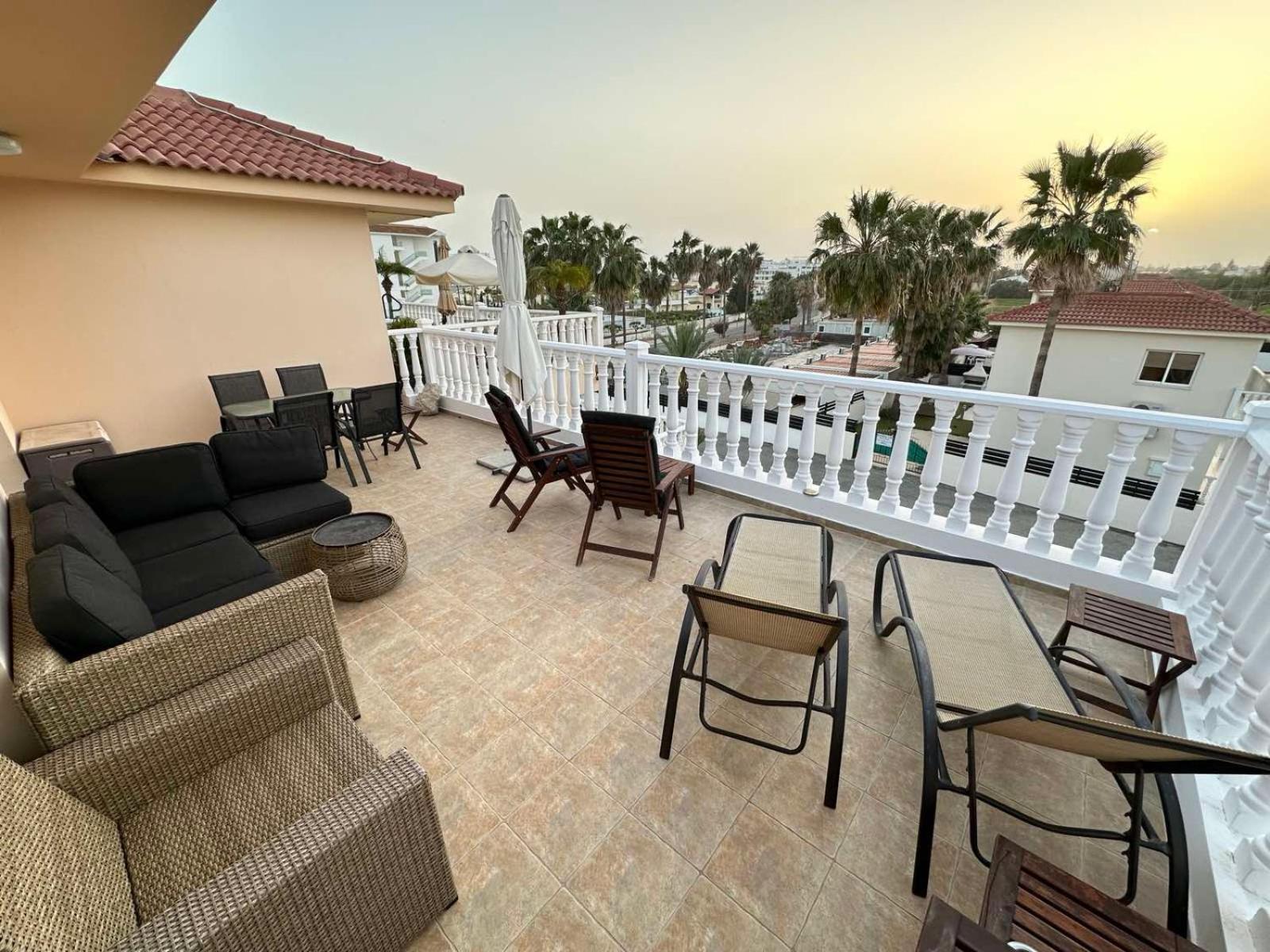 Lome Nissi Golden Appartement Agia Napa